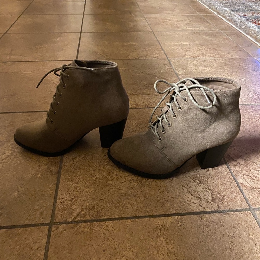 Booties - Picture 5 of 8